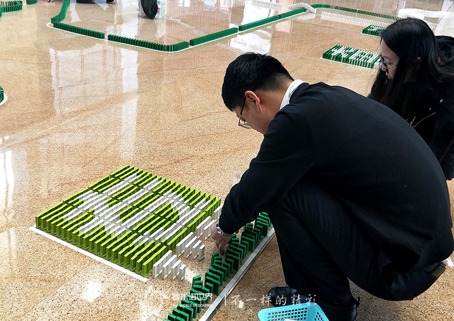 “世界級(jí)”用友，2019新員培訓(xùn)“再出發(fā)”挑戰(zhàn)多米諾