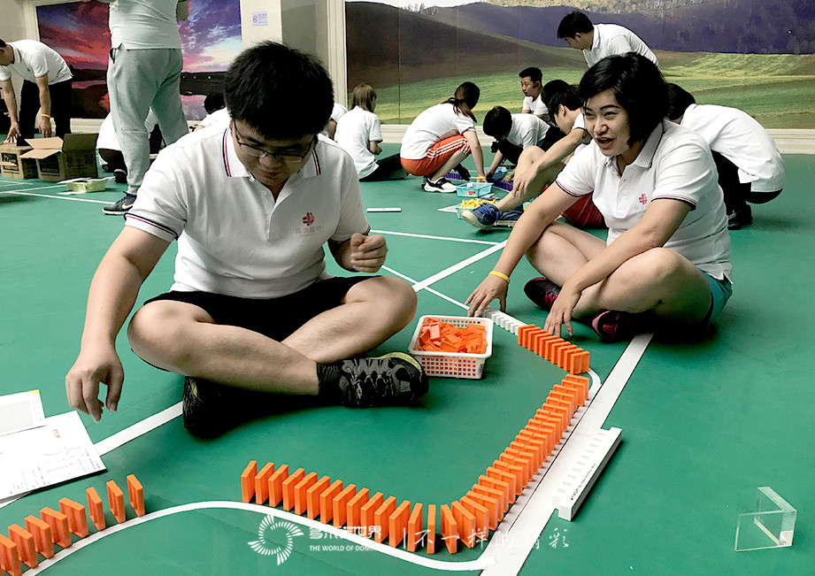 海闊天高、同舟共濟-高濟醫療多米諾團隊大挑戰