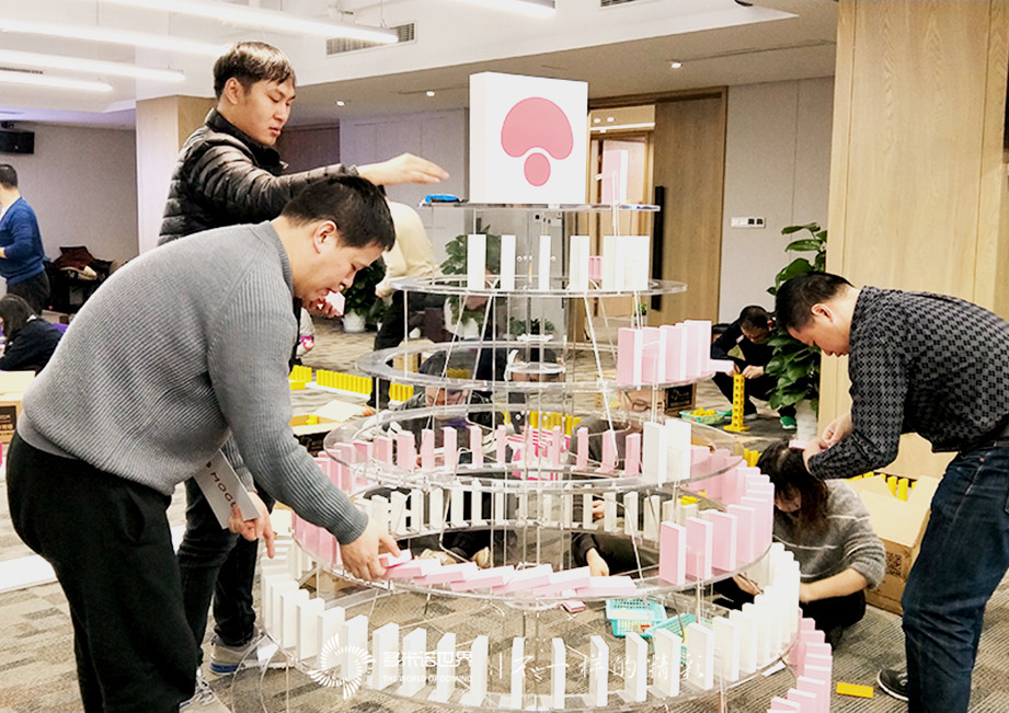 多米諾——創造美，感受創作的快樂