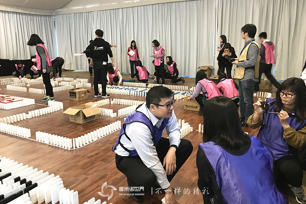 施貴寶多米諾團隊大挑戰的“多元混搭”風