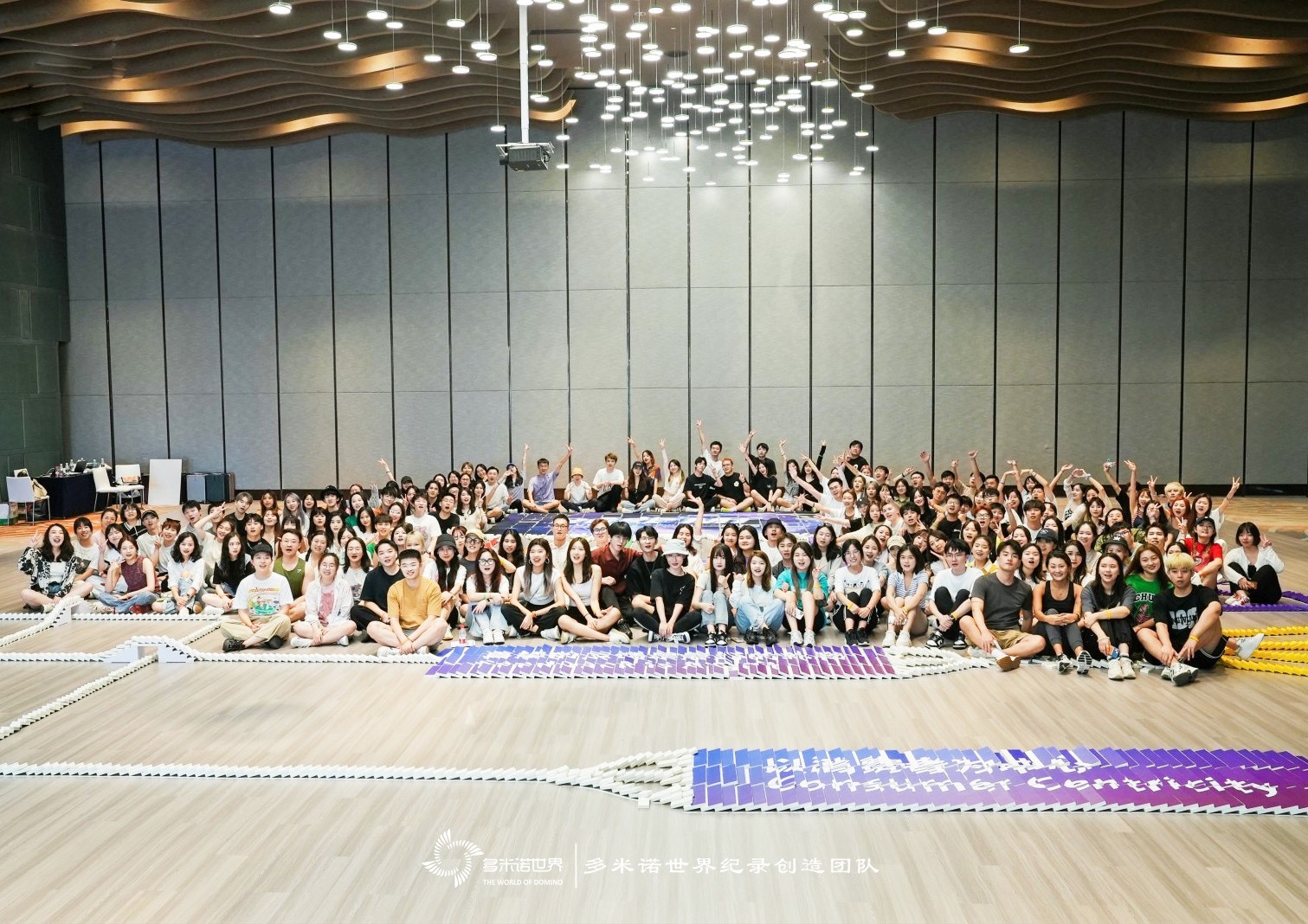 探尋歐萊雅創美之旅-多米諾共創